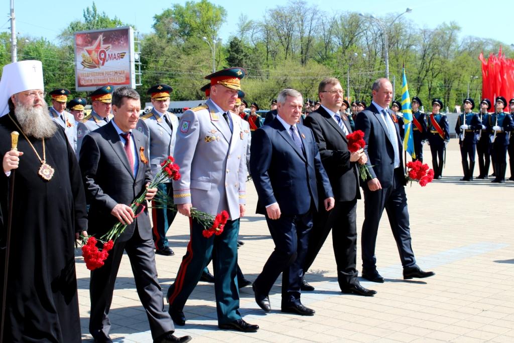 5 мая 2017г. курсанты ГБПОУ РО «Ростовский-на-Дону колледж водного транспорта»