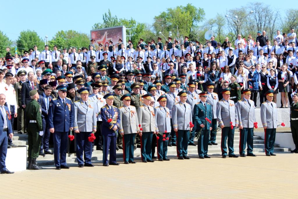 5 мая 2017г. курсанты ГБПОУ РО «Ростовский-на-Дону колледж водного транспорта»