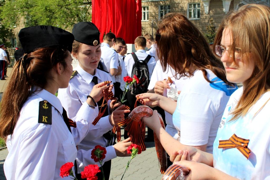 5 мая 2017г. курсанты ГБПОУ РО «Ростовский-на-Дону колледж водного транспорта»