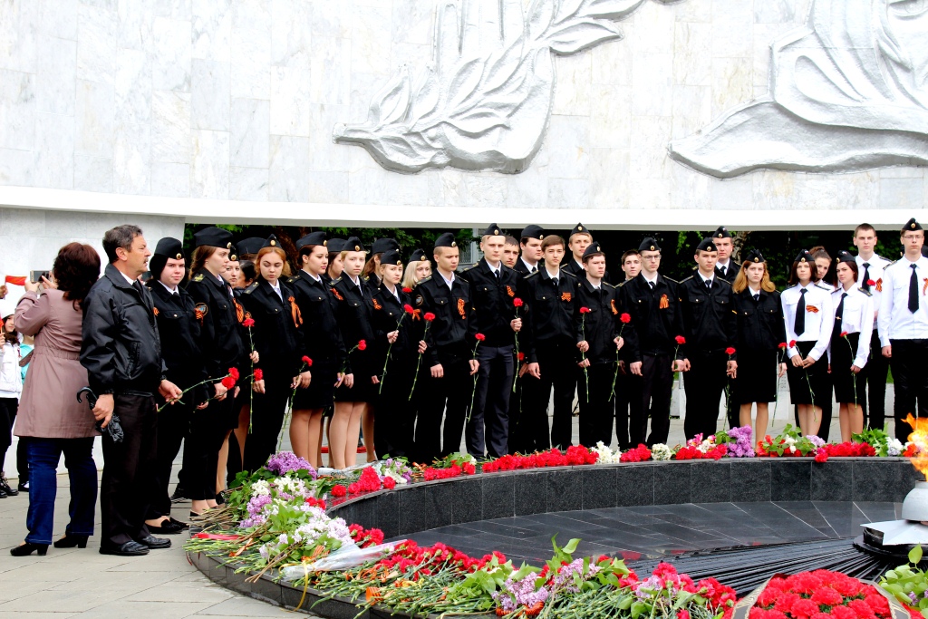 Помните! Через века, через года, - помните!