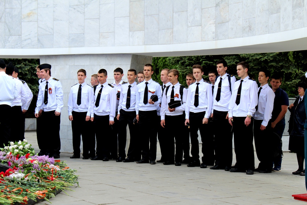 Помните! Через века, через года, - помните!