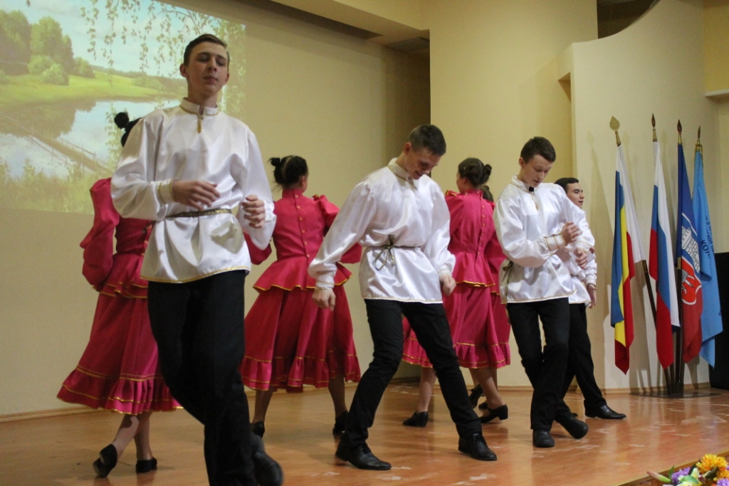 С Днем защитника Отечества